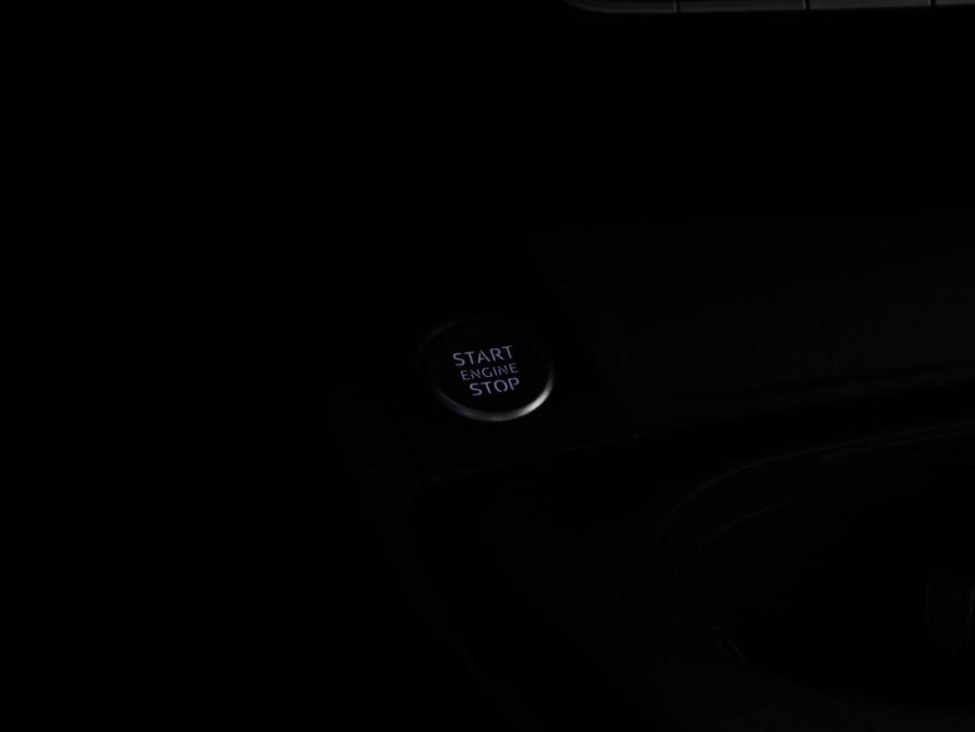 Audi A4 V (B9) Москва  - изображение 19
