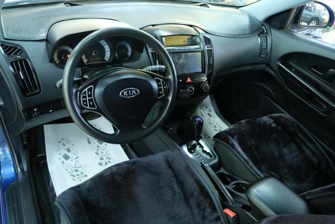 Kia Ceed I с пробегом 2009 года, цена 899 000 рублей, 236000 км, универсал, Автокод Объявления