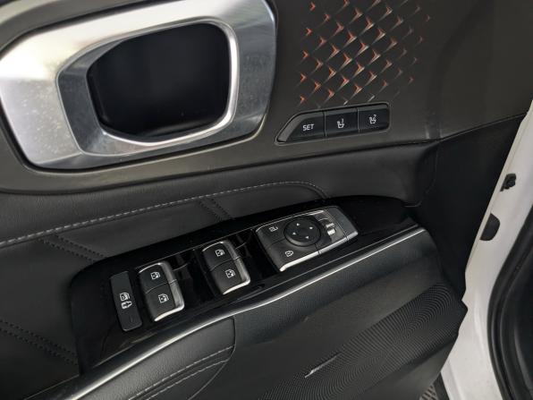 Kia Sorento IV с пробегом 2022 года, цена 3 800 000 рублей, 78360 км, внедорожник, Автокод Объявления
