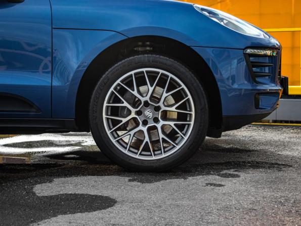 Porsche Macan I с пробегом 2018 года, цена 3 499 999 рублей, 77300 км, внедорожник, Автокод Объявления