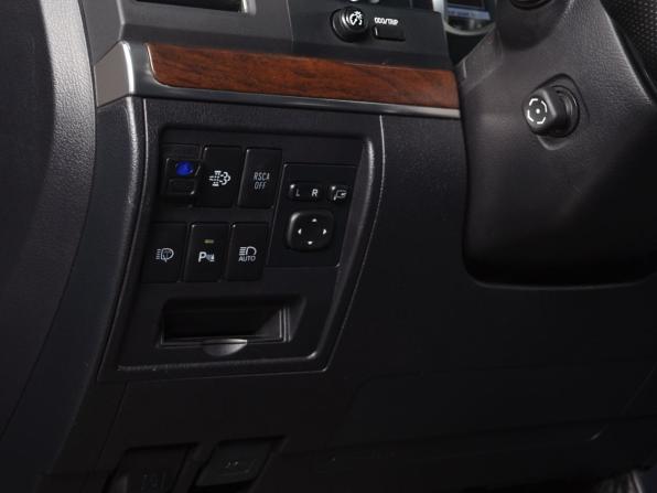 Toyota Land Cruiser 200 Series Рестайлинг 2 с пробегом 2016 года, цена 5 550 997 рублей, 227466 км, внедорожник, Автокод Объявления