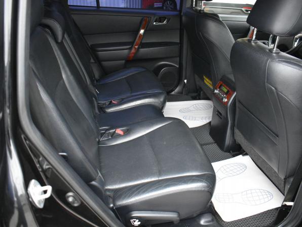 Toyota Highlander II (XU40) Рестайлинг с пробегом 2011 года, цена 1 749 000 рублей, 243518 км, внедорожник, Автокод Объявления