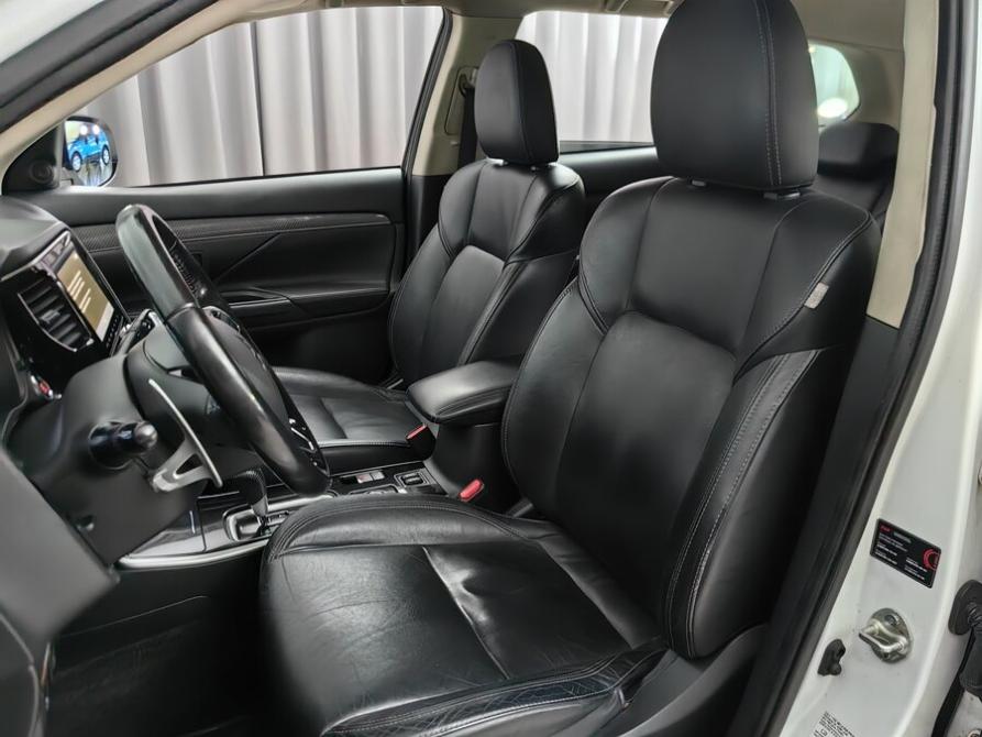 Mitsubishi Outlander III Рестайлинг 3 Подольск  - изображение 6
