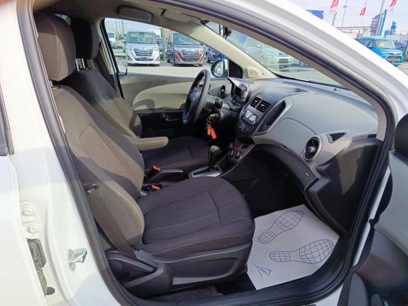 Chevrolet Aveo II с пробегом 2014 года, цена 879 995 рублей, 88540 км, седан, Автокод Объявления