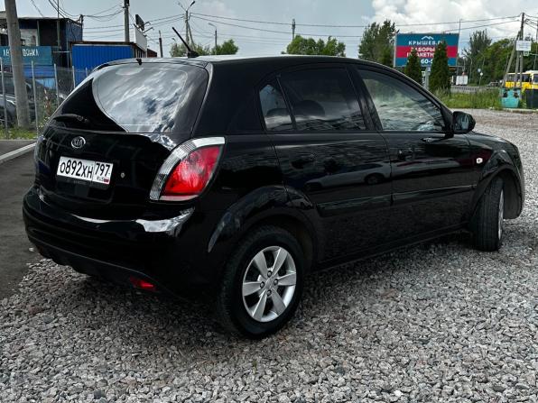 Kia Rio II Рестайлинг с пробегом 2011 года, цена 635 000 рублей, 86197 км, хэтчбек, Автокод Объявления