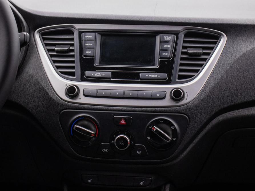 Hyundai Solaris II Москва  - изображение 14