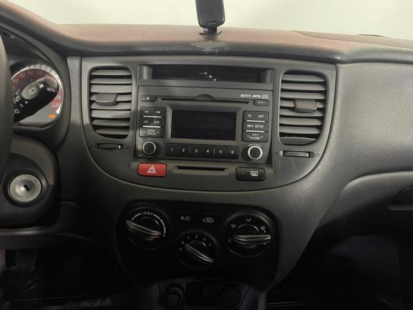 Kia Rio II Рестайлинг с пробегом 2010 года, цена 439 000 рублей, 216177 км, хэтчбек, Автокод Объявления