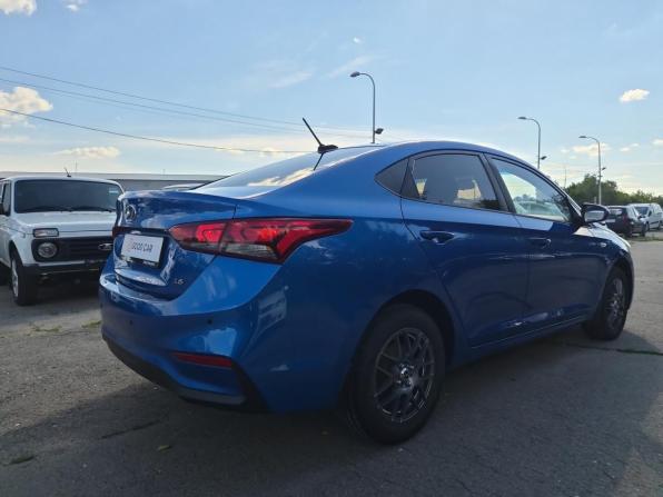 Hyundai Solaris II с пробегом 2018 года, цена 1 300 000 рублей, 125165 км, седан, Автокод Объявления