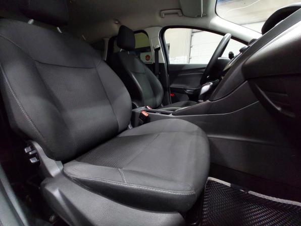 Ford Focus III Рестайлинг с пробегом 2018 года, цена 899 000 рублей, 135000 км, универсал, Автокод Объявления