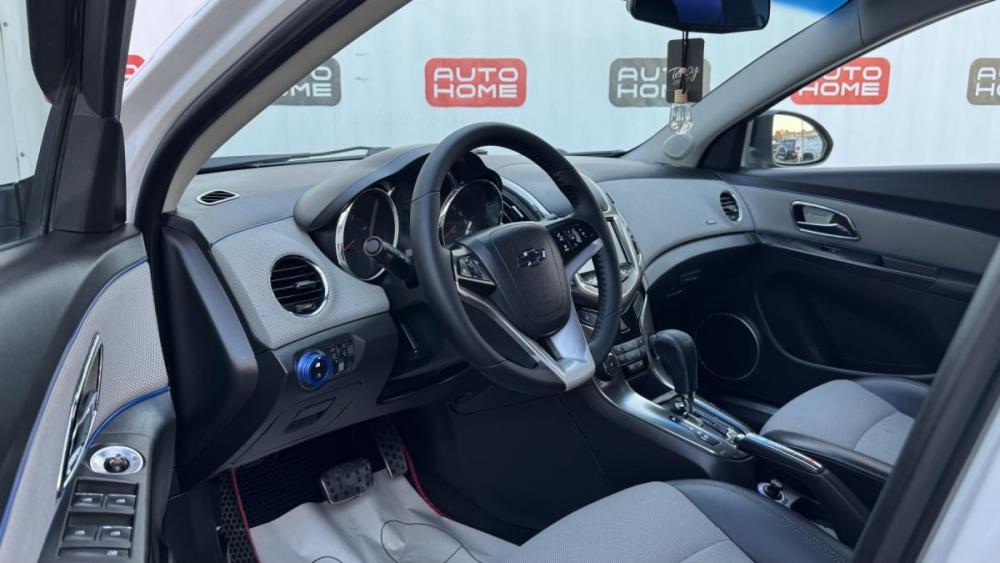 Chevrolet Cruze I Рестайлинг Санкт-Петербург  - изображение 7