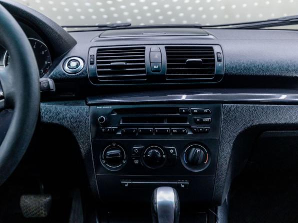 BMW 1 серии I (E81/E82/E87/E88) Рестайлинг с пробегом 2007 года, цена 535 000 рублей, 315232 км, хэтчбек, Автокод Объявления