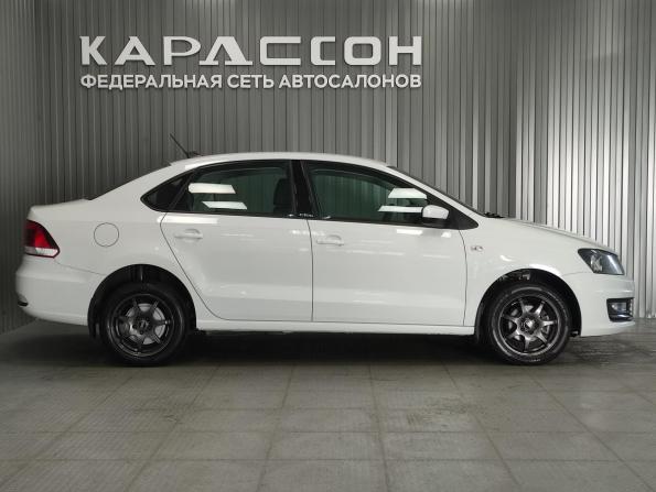 Volkswagen Polo V Рестайлинг с пробегом 2018 года, цена 1 050 000 рублей, 74883 км, седан, Автокод Объявления