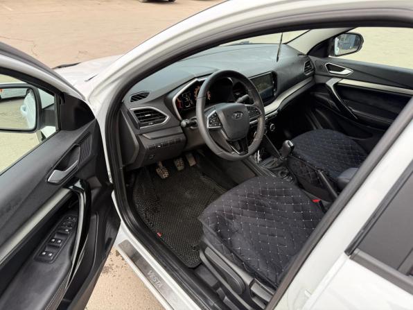 Lada (ВАЗ) Vesta I Рестайлинг (NG) с пробегом 2024 года, цена 1 250 000 рублей, 52000 км, седан, Автокод Объявления