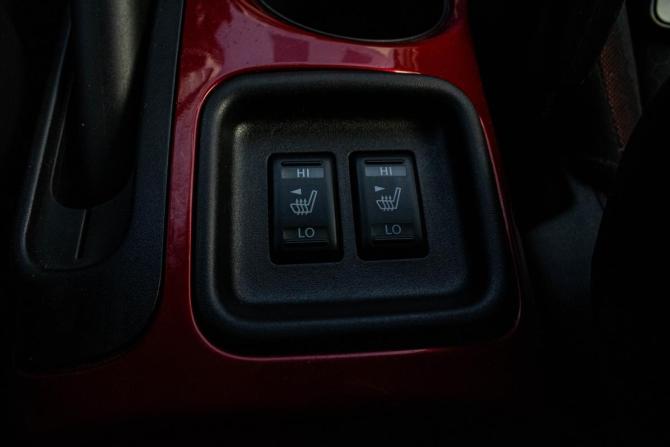 Nissan Juke I с пробегом 2012 года, цена 1 049 000 рублей, 137163 км, внедорожник, Автокод Объявления