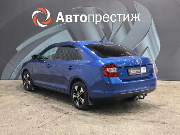 Skoda Rapid I Рестайлинг с пробегом 2018 года, цена 1 220 000 рублей, 98000 км, лифтбек, Автокод Объявления