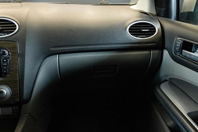 Ford Focus II Рестайлинг с пробегом 2008 года, цена 609 000 рублей, 221543 км, седан, Автокод Объявления