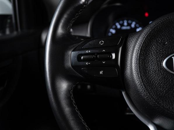 Kia Rio IV с пробегом 2020 года, цена 1 410 000 рублей, 93817 км, седан, Автокод Объявления