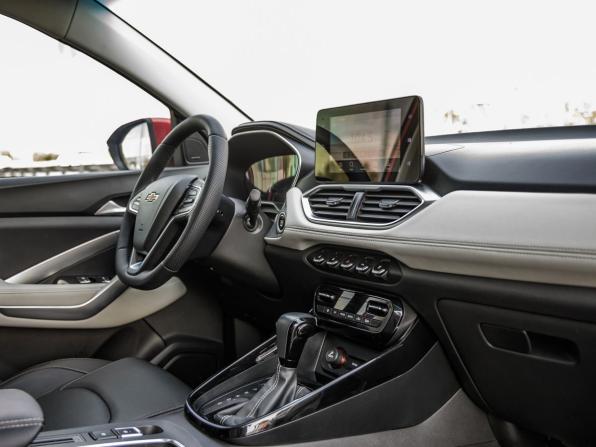 Chevrolet Captiva II с пробегом 2022 года, цена 2 198 000 рублей, 65290 км, внедорожник, Автокод Объявления