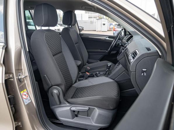 Volkswagen Tiguan II с пробегом 2018 года, цена 2 130 000 рублей, 180735 км, внедорожник, Автокод Объявления