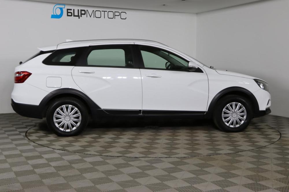 Lada (ВАЗ) Vesta I Нижний Новгород  - изображение 4