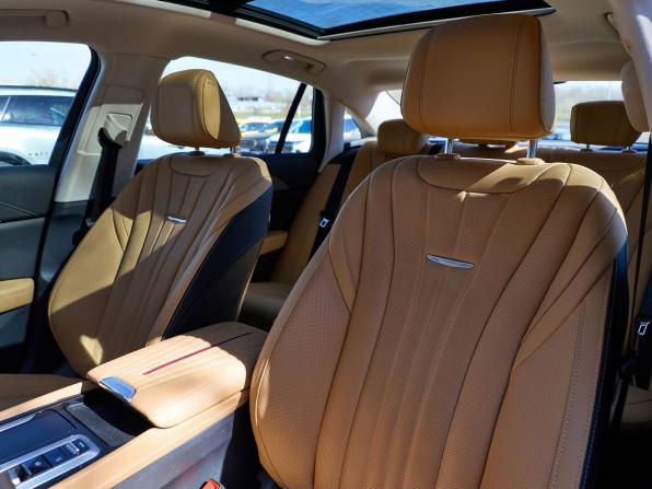 Hongqi H5 II с пробегом 2024 года, цена 3 229 000 рублей, 21222 км, седан, Автокод Объявления
