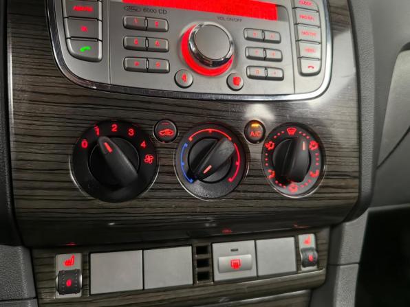 Ford Focus II Рестайлинг с пробегом 2008 года, цена 399 000 рублей, 243683 км, хэтчбек, Автокод Объявления