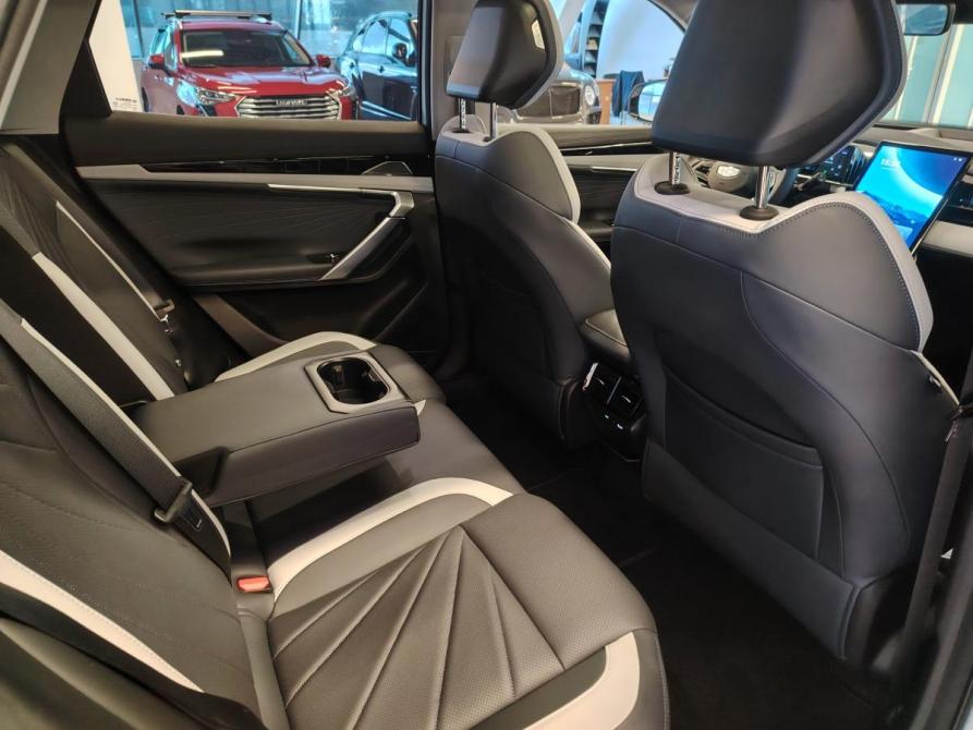 Geely Atlas II Санкт-Петербург  - изображение 9