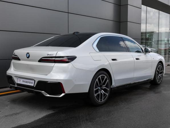 BMW 7 серии VII (G70) с пробегом 2025 года, цена 13 980 000 рублей, 18704 км, седан, Автокод Объявления