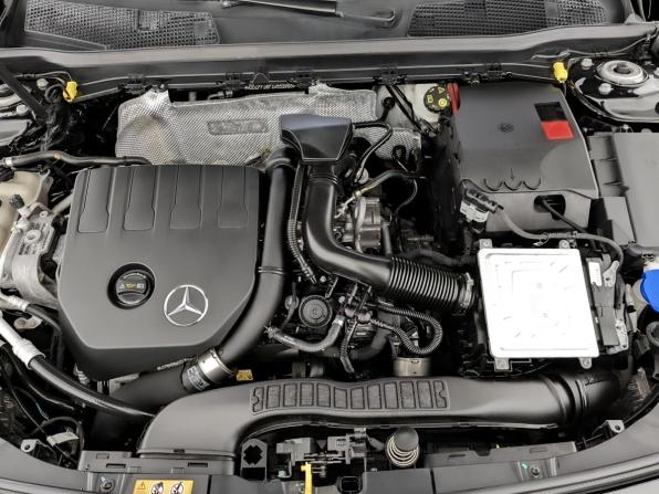 Mercedes-Benz A-Класс IV (W177) с пробегом 2018 года, цена 2 230 000 рублей, 114793 км, седан, Автокод Объявления