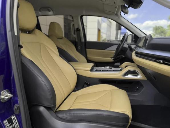 Changan Hunter Plus с пробегом 2024 года, цена 2 720 000 рублей, 33203 км, offers.body_type.unknown, Автокод Объявления