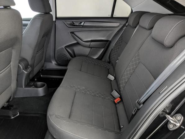 Skoda Rapid II с пробегом 2021 года, цена 1 750 000 рублей, 63531 км, лифтбек, Автокод Объявления