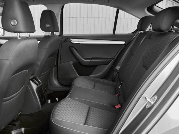 Skoda Octavia III (A7) с пробегом 2016 года, цена 1 310 000 рублей, 221113 км, лифтбек, Автокод Объявления