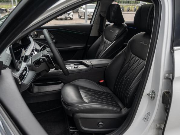 Chery Arrizo 8 с пробегом 2023 года, цена 2 330 000 рублей, 41610 км, седан, Автокод Объявления
