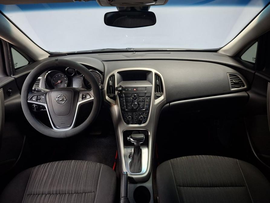 Opel Astra J Москва  - изображение 17