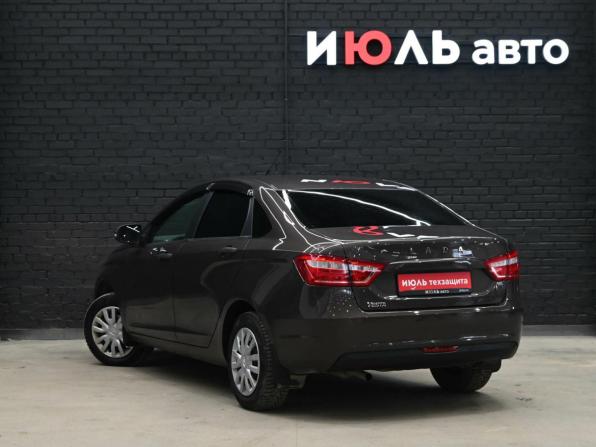 Lada (ВАЗ) Vesta I с пробегом 2021 года, цена 995 000 рублей, 39599 км, седан, Автокод Объявления