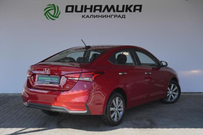 Hyundai Solaris II с пробегом 2017 года, цена 1 390 000 рублей, 139000 км, седан, Автокод Объявления