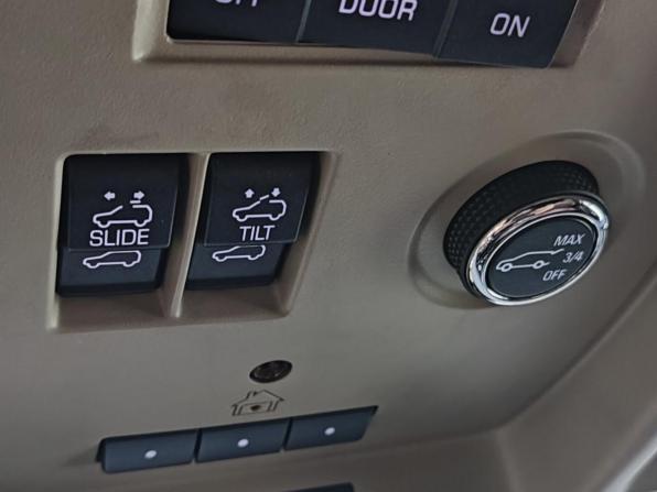 Cadillac Escalade IV с пробегом 2016 года, цена 4 000 000 рублей, 192825 км, внедорожник, Автокод Объявления