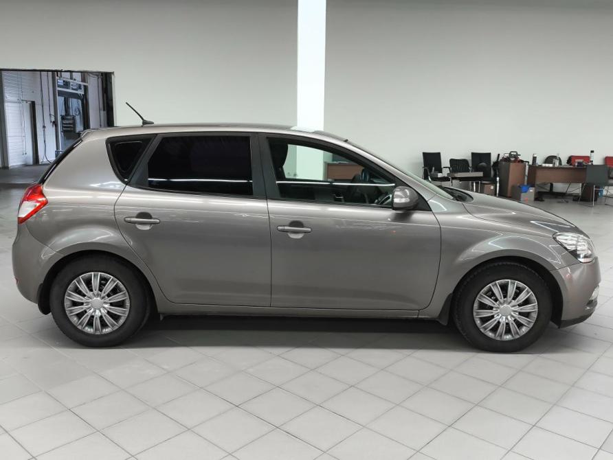 Kia Ceed I Рестайлинг Нижний Новгород  - изображение 5