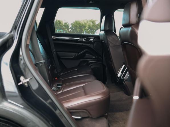 Porsche Cayenne II (958) с пробегом 2012 года, цена 2 940 000 рублей, 104241 км, внедорожник, Автокод Объявления