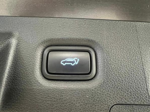 Hyundai Santa Fe IV Рестайлинг с пробегом 2021 года, цена 4 340 000 рублей, 46724 км, внедорожник, Автокод Объявления