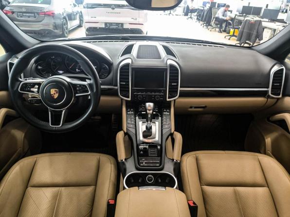 Porsche Cayenne II Рестайлинг (958) с пробегом 2014 года, цена 4 099 000 рублей, 94264 км, внедорожник, Автокод Объявления