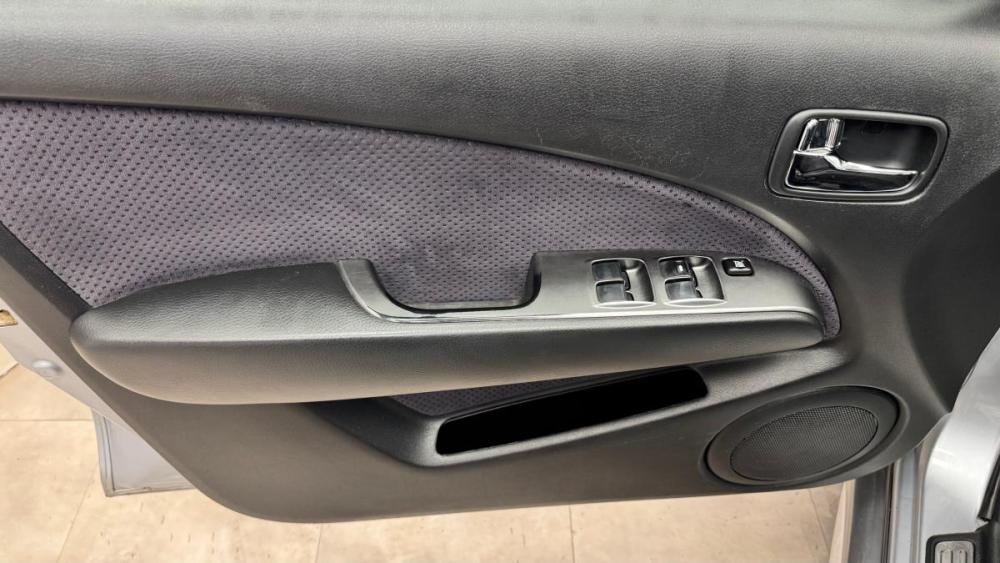 Mitsubishi Outlander I Киров  - изображение 7