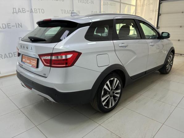 Lada (ВАЗ) Vesta I с пробегом 2018 года, цена 892 000 рублей, 121000 км, универсал, Автокод Объявления