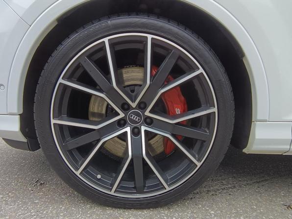 Audi SQ7 I (4M) Рестайлинг с пробегом 2021 года, цена 10 200 000 рублей, 63271 км, внедорожник, Автокод Объявления