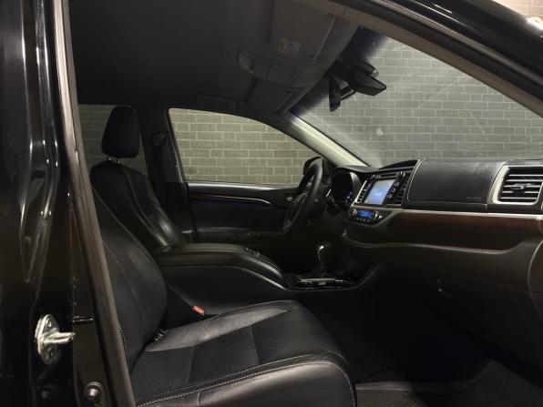 Toyota Highlander III (XU50) с пробегом 2014 года, цена 2 490 000 рублей, 271171 км, внедорожник, Автокод Объявления