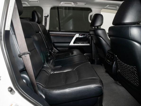 Toyota Land Cruiser 200 Series Рестайлинг 1 с пробегом 2014 года, цена 3 542 000 рублей, 407976 км, внедорожник, Автокод Объявления