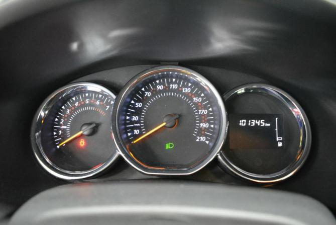 Renault Logan II Рестайлинг с пробегом 2020 года, цена 1 199 000 рублей, 101000 км, седан, Автокод Объявления