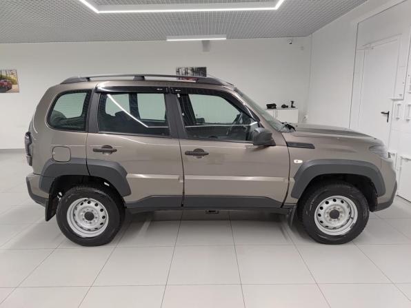 Lada (ВАЗ) Niva Travel I с пробегом 2024 года, цена 1 074 000 рублей, 33991 км, внедорожник, Автокод Объявления