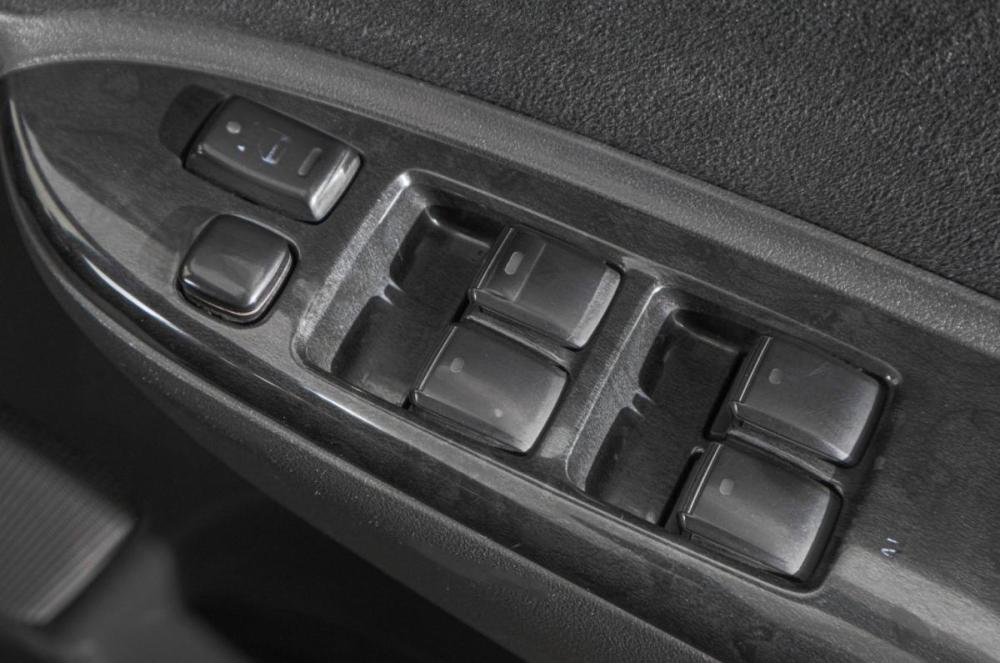 Toyota Wish I Рестайлинг Барнаул  - изображение 12
