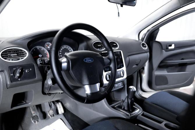 Ford Focus II с пробегом 2005 года, цена 429 000 рублей, 214819 км, универсал, Автокод Объявления